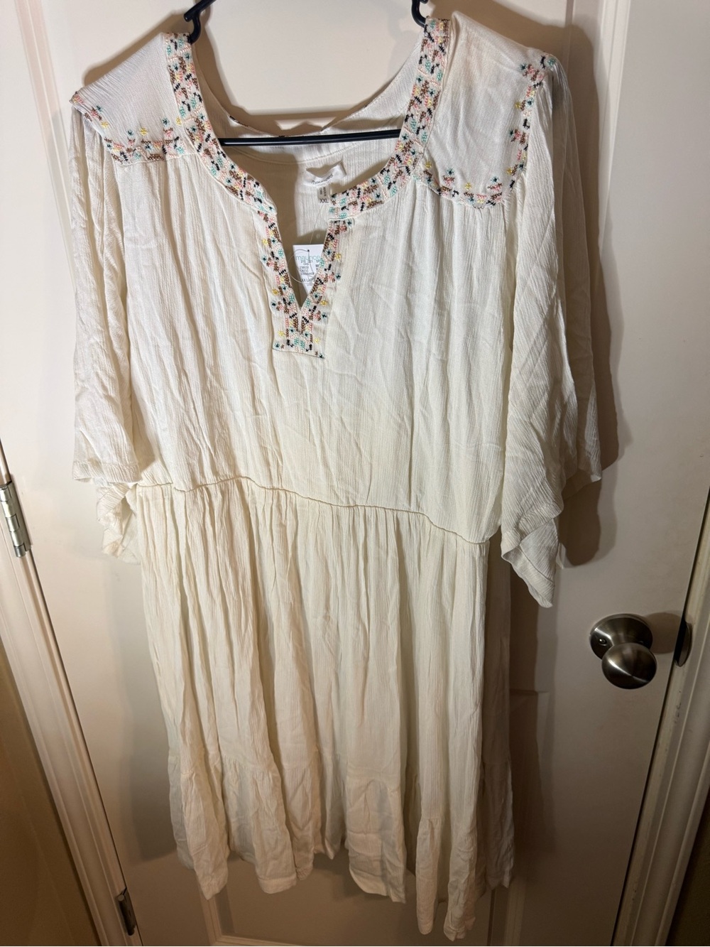 Maurices XXL Cream Embroidered Boho Midi Dress Flutter Sleeve New With Tags